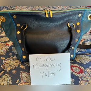 EUC Hammitt large Toluca Daniel